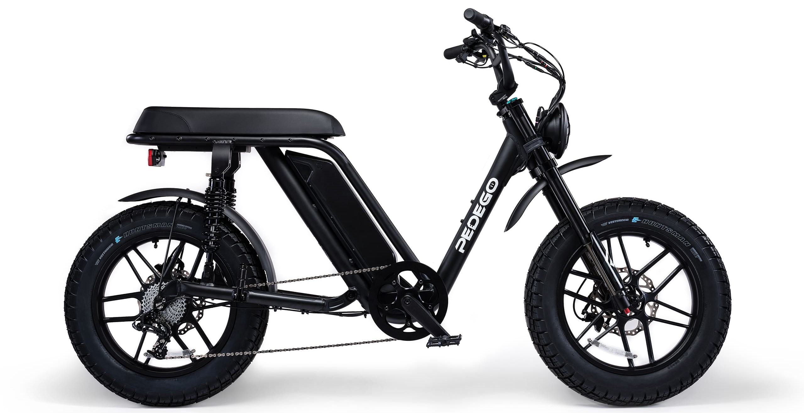 MOTO_BLK_PRFL_layers-2-min.jpg