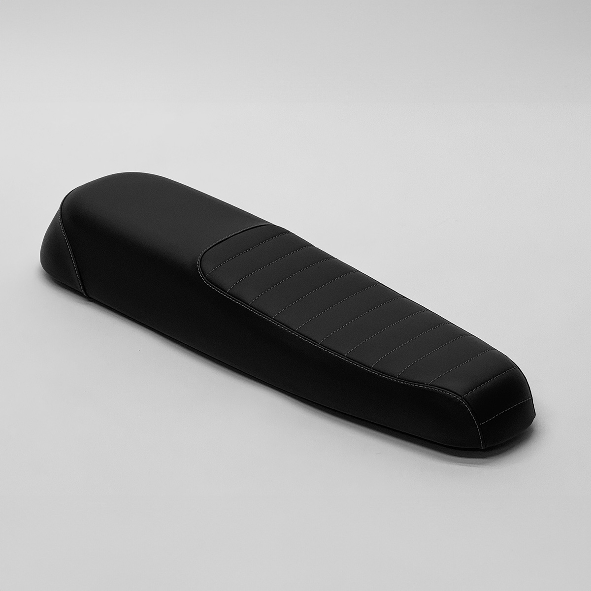 Moto-Memory-Foam-Saddle.jpg